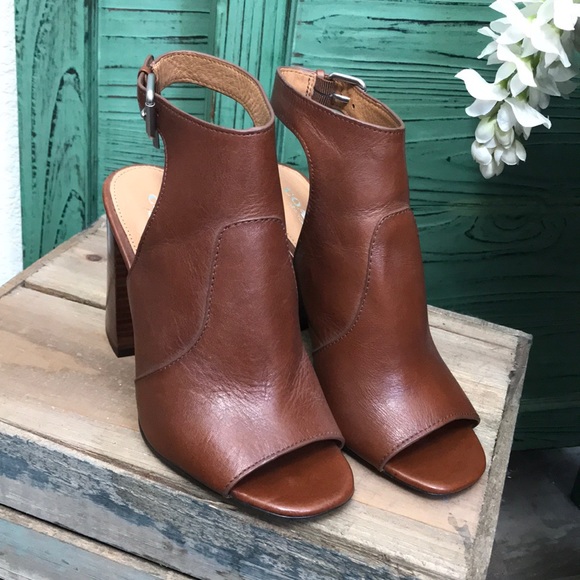 Coach Shoes - Coach McKendra